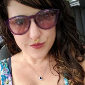 Meet your Posher, Naomi